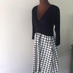 Stitch Fix NOM brand Maternity Dress 3/4 sleeve